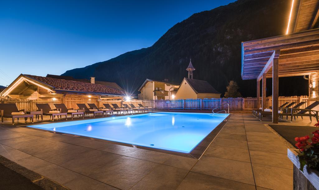 Hotel Wiese Sankt Leonhard im Pitztal Exterior foto