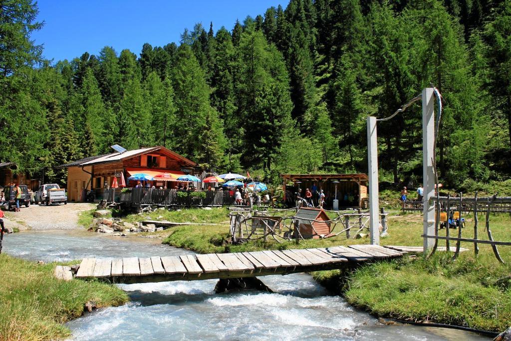 Hotel Wiese Sankt Leonhard im Pitztal Exterior foto